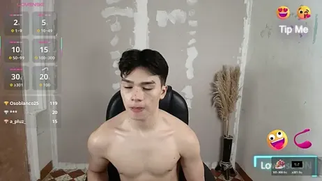 luandy — Stripchat recorded stream image, 02.06.2026 12:10