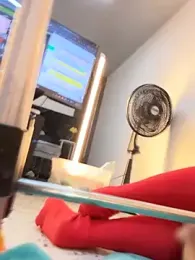 niky_smit — Stripchat recorded stream image, 04.06.2026 11:00