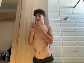 Blum_icee — Stripchat recorded stream image, 04.06.2026 18:30