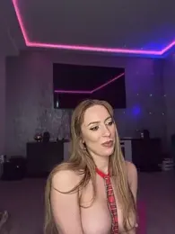 LunaAlya — Stripchat recorded stream image, 05.06.2026 04:30