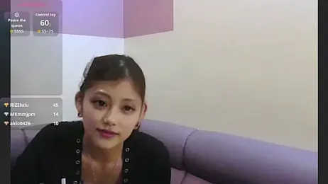 ruu_9607 — Stripchat recorded stream image, 05.06.2026 13:00