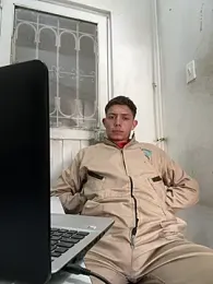 santiObrero — Stripchat recorded stream image, 05.06.2026 19:50