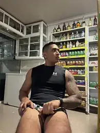 OliverWest04 — Stripchat recorded stream image, 07.06.2026 00:00