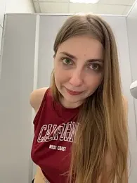 Sunny___Bunny — Stripchat recorded stream image, 07.06.2026 08:00