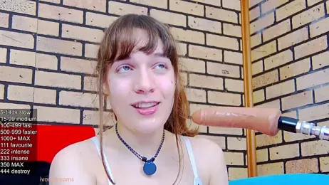 IvoryDreams — Stripchat recorded stream image, 07.06.2026 18:00