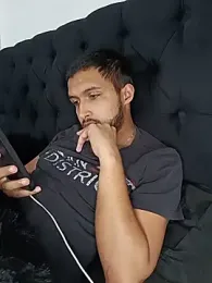 mosmar_20 — Stripchat recorded stream image, 08.06.2026 21:20