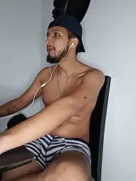 mosmar_20 — Stripchat recorded stream image, 08.06.2026 21:20