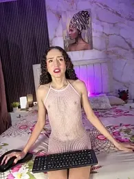 pinky_peach — Stripchat recorded stream image, 09.06.2026 03:30