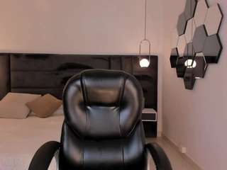 meganwest — Camsoda recorded stream image, 09.06.2026 18:30