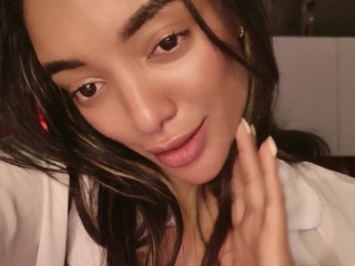 asheraa — Camsoda recorded stream image, 10.06.2026 01:40