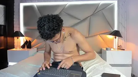 Bonny_Bonss — Stripchat recorded stream screenshot (10 Mar 2025)