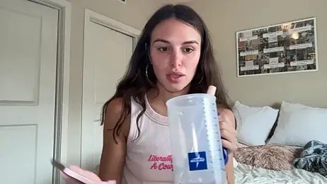 graciesmith27 — Stripchat recorded stream image, 10.06.2026 19:00