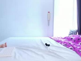 emmaclark_1 — Chaturbate recorded stream image, 10.06.2026 19:30