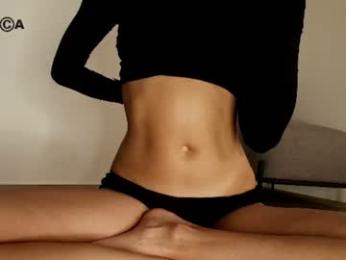 hollyextra — Chaturbate recorded stream image, 11.06.2026 10:20