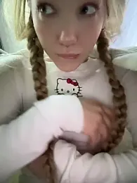 bambi_lu — Stripchat recorded stream image, 12.06.2026 19:20