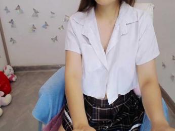 Angela19 — Bongacams recorded stream image, 12.06.2026 19:00