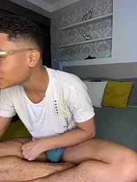 Bigdariza — Stripchat recorded stream image, 13.06.2026 00:40