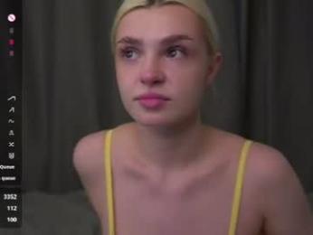 vivid_girls — Chaturbate recorded stream image, 14.06.2026 10:20