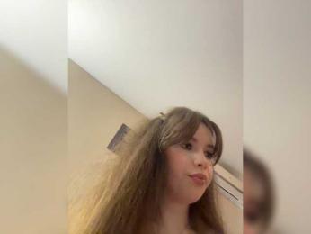 YourLadyyy — Bongacams recorded stream image, 15.06.2026 01:30