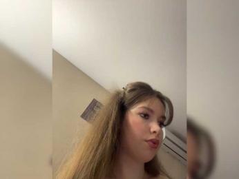 YourLadyyy — Bongacams recorded stream image, 15.06.2026 01:30