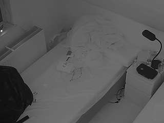 voyeurcam-julmodels-bed-7 — Camsoda recorded stream image, 16.06.2026 12:00