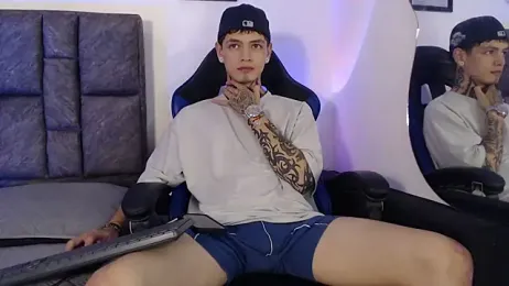 Dan_brownn — Stripchat recorded stream image, 17.06.2026 02:30