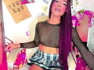blooond — Camsoda recorded stream image, 17.06.2026 02:10