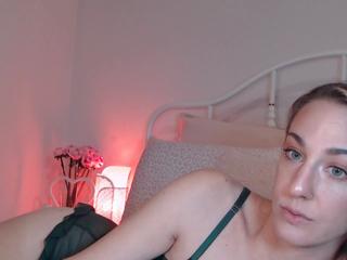 Zoey Evans — Flirt4free recorded stream screenshot (11 Mar 2025)