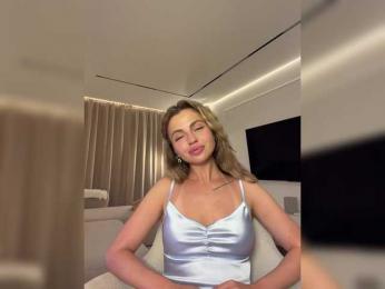 Nataliecroys — Bongacams recorded stream image, 17.06.2026 22:10