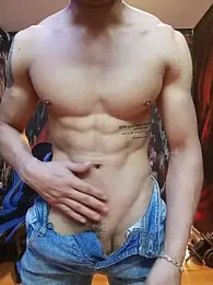 jhonny_thes28 — Stripchat recorded stream image, 17.06.2026 23:10
