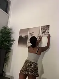 Your_Paris — Stripchat recorded stream image, 18.06.2026 05:00