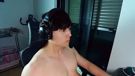 Tkcqcc — Stripchat recorded stream image, 18.06.2026 13:50