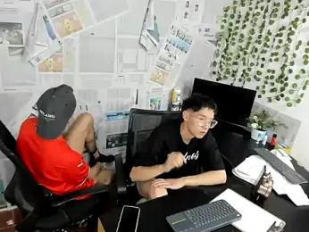 heyy_noah11 — Stripchat recorded stream image, 19.06.2026 13:20