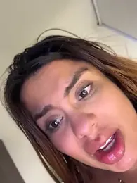 valeria2019hot — Stripchat recorded stream image, 19.06.2026 20:00
