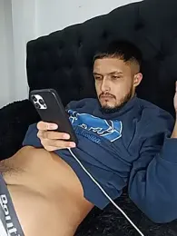 mosmar_20 — Stripchat recorded stream image, 19.06.2026 21:00
