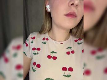 AlinaRay — Bongacams recorded stream image, 22.06.2026 15:00