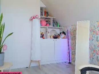 brilliantvictoria — Chaturbate recorded stream image, 25.06.2026 04:00