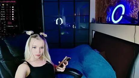 ShhhO_O — Stripchat recorded stream image, 11.03.2025 08:10