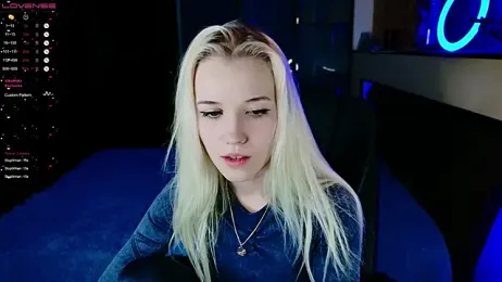 ShhhO_O — Stripchat recorded stream image, 11.03.2025 08:10