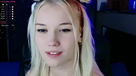 ShhhO_O — Stripchat recorded stream image, 11.03.2025 08:10