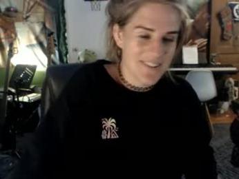 katiecutie_5 — Chaturbate recorded stream image, 01.07.2026 05:00
