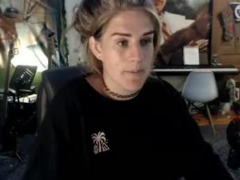 katiecutie_5 — Chaturbate recorded stream image, 01.07.2026 05:00