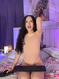 pinky_peach — Stripchat recorded stream image, 02.07.2026 03:20
