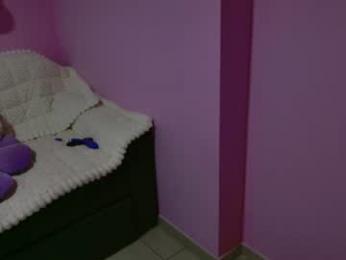 little_effy18_ — Chaturbate recorded stream image, 03.07.2026 00:00