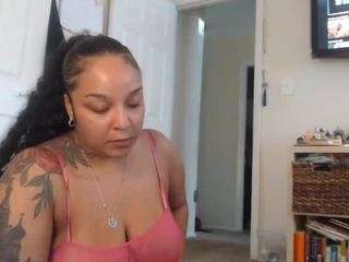 elegance — Camsoda recorded stream image, 03.07.2026 16:10