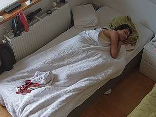 voyeurcam-julmodels-bed-7 — Camsoda recorded stream image, 01.07.2026 01:30
