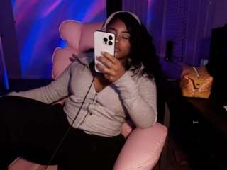 briannabrave — Camsoda recorded stream image, 05.07.2026 03:00