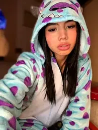 Laura-Khalifa — Stripchat recorded stream image, 06.07.2026 05:40