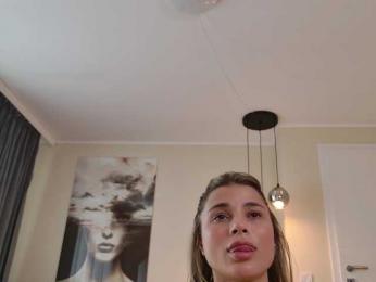 LennaGodess — Bongacams recorded stream image, 06.07.2026 05:50