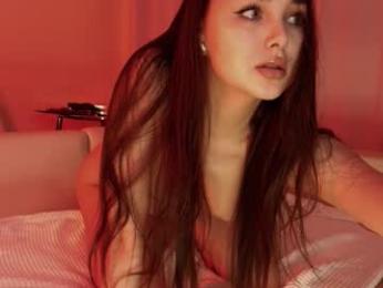 hollyextra — Chaturbate recorded stream image, 11.03.2025 15:50